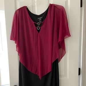 Black with red shimmering overlay. Size 20W.